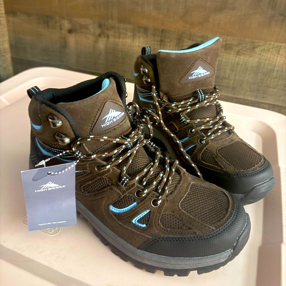High Sierra Hiking Boots - Brown and Blue